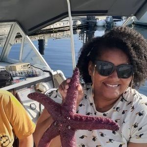 Meet your Posher, Monica